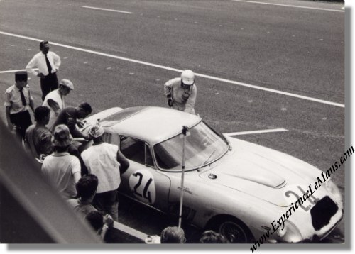 Vintage 1965 Photo Sequence Of Ferrari 275 Gtb Competizione Speciale S N 065 At The 24